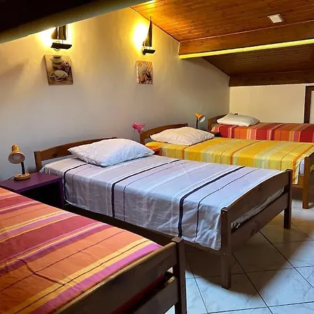 Tres Grande Maison, Plage 8 Mn A Pied. 10 Velos.